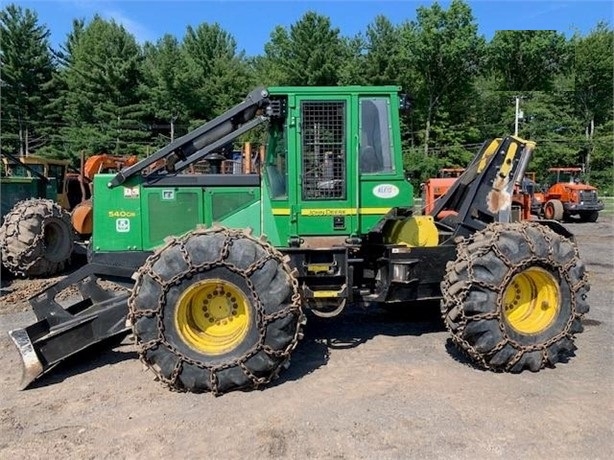 Forestales Maquinas Deere 540G en venta Ref.: 1663115131857965 No. 2