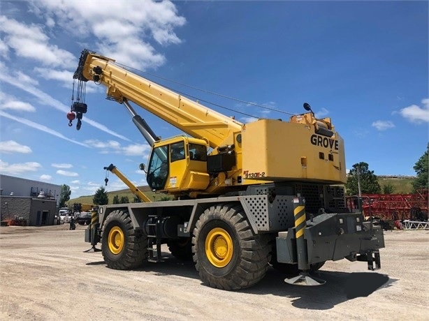 Gruas Grove RT9130E