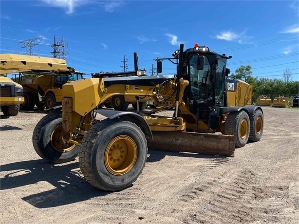 Motoconformadoras Caterpillar 12M