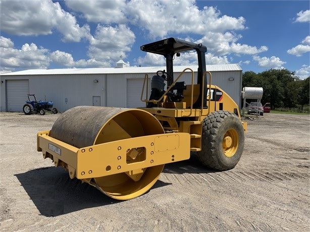 Compactadora Vibratoria Caterpillar CS-533E