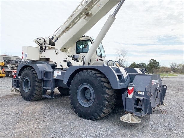 Gruas Terex RT670