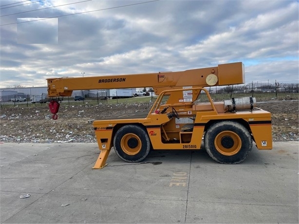 Cranes Broderson IC200