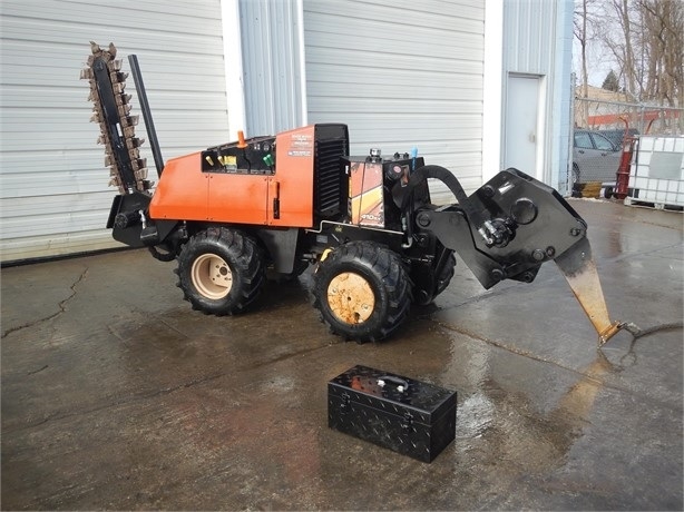 Zanjadora Ditch Witch 410SX