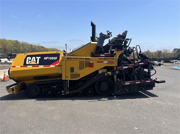 Pavimentadoras Caterpillar AP-1055F en venta, usada Ref.: 1687209701069237 No. 4
