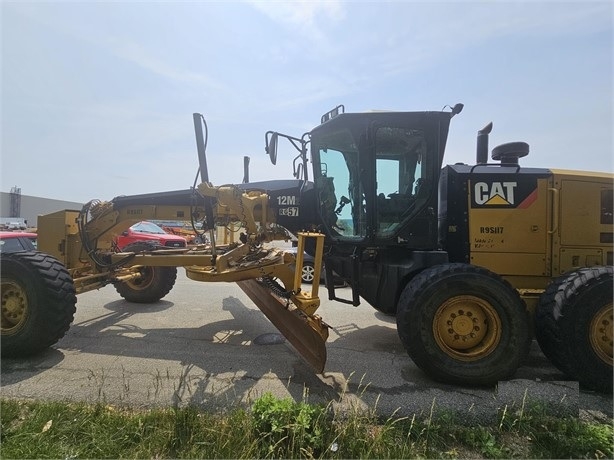 Motoconformadoras Caterpillar 12M