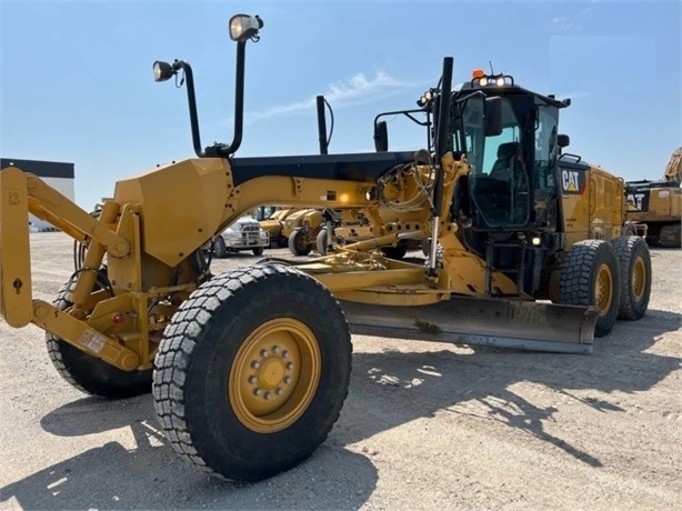 Motoconformadoras Caterpillar 12M