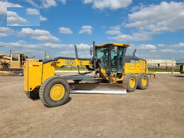 Motoconformadoras Deere 672G