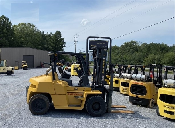 Freightelevator Caterpillar DP70