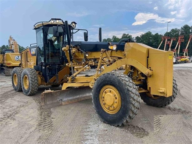 Motoconformadoras Caterpillar 120M de segunda mano a la venta Ref.: 1696445581098378 No. 2