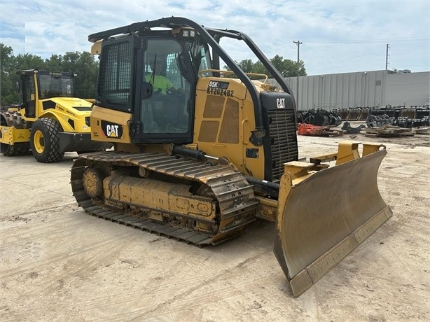 Dozers/tracks Caterpillar D5K