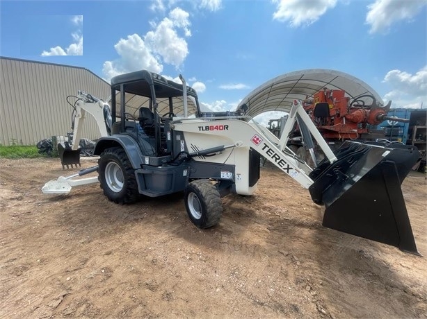 Retroexcavadoras Terex TLB840