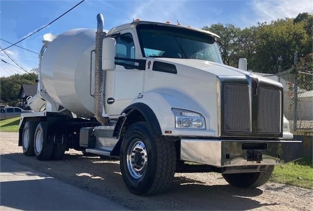 Mixers Concrete Kenworth T880