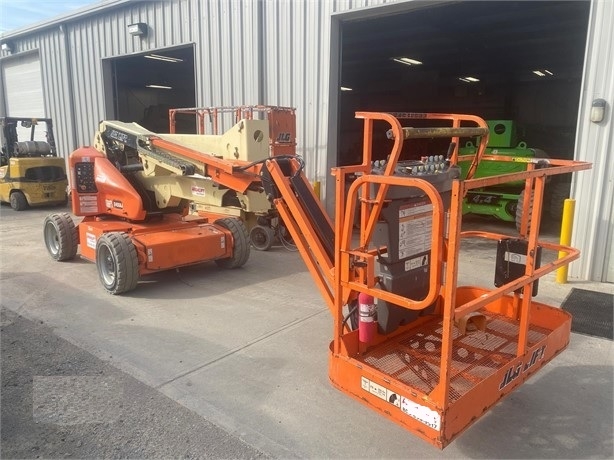 Plataformas Elevadoras JLG E450AJ