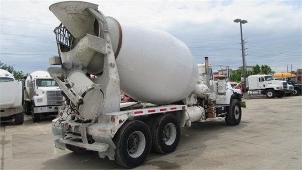 Mezcladoras De Concreto Mack 690 de segunda mano a la venta Ref.: 1709408965219540 No. 4