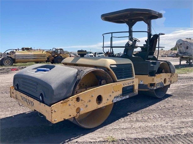 Compactadora Vibratoria Volvo DD140