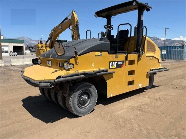 Compactadora Con Llantas Caterpillar CW16 usada a buen precio Ref.: 1721932640891763 No. 4