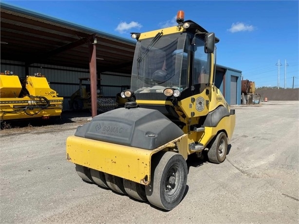 Compactors Tires Asphalt Bomag BW11RH