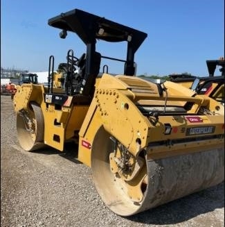 Compactadora Vibratoria Caterpillar CB54 seminueva Ref.: 1722100970756114 No. 2
