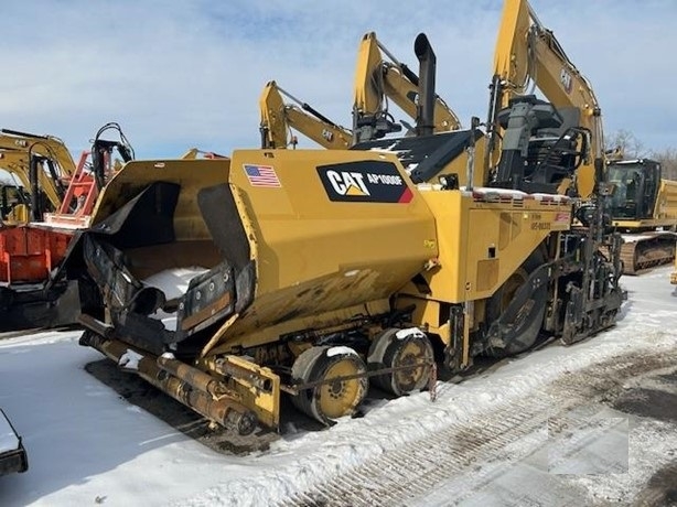 Pavers CATERPILLAR AP-1000F