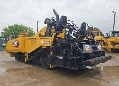 Pavimentadoras Caterpillar AP-1055E importada de segunda mano Ref.: 1743632126628728 No. 2