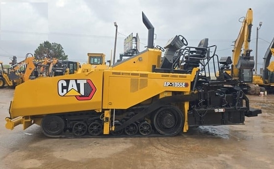Pavimentadoras Caterpillar AP-1055E importada de segunda mano Ref.: 1743632126628728 No. 3