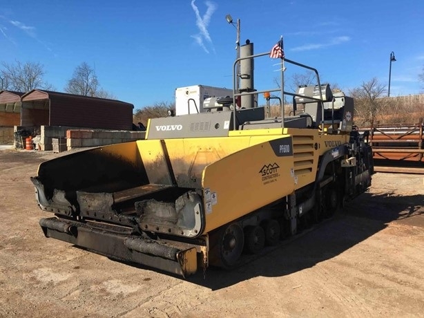 Pavimentadoras VOLVO PF6110