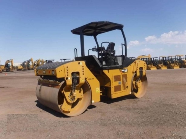 Vibratory Compactors CATERPILLAR CB54