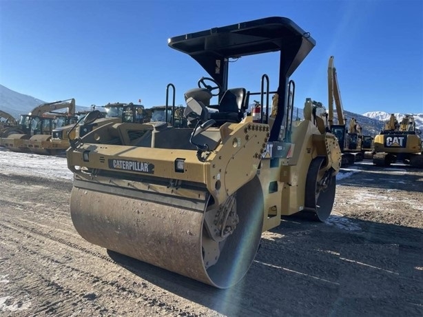 Compactadora Vibratoria Caterpillar CB54 de bajo costo Ref.: 1745262701998869 No. 2