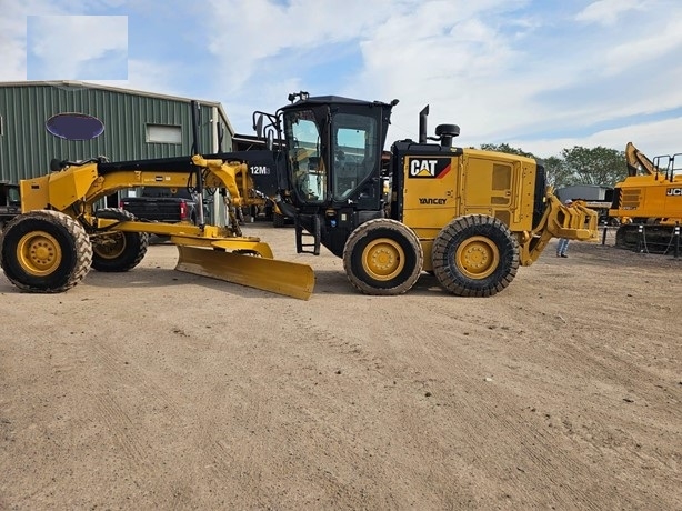 Motoconformadoras Caterpillar 12M