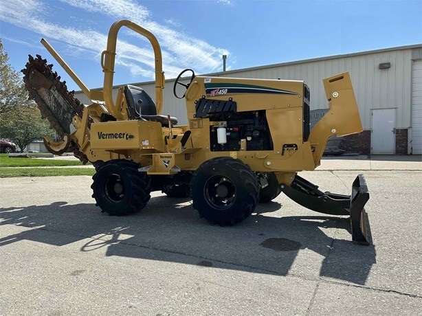 Zanjadora Vermeer RTX450