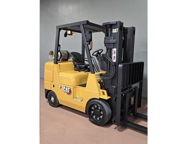 Montacargas Caterpillar GC40K seminueva Ref.: 1747768825735086 No. 2