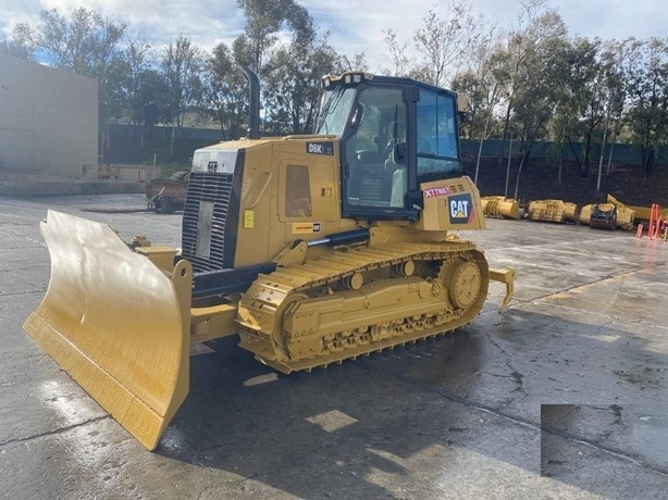 Tractores Sobre Orugas Caterpillar D6K de segunda mano a la venta Ref.: 1749841427243721 No. 2