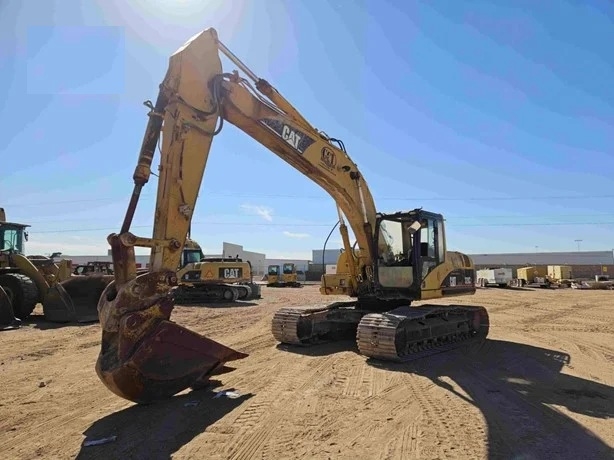 Hydraulic Excavator Caterpillar 320CL