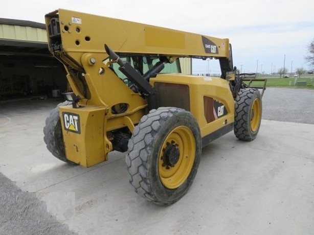Manipulador Telescopico Caterpillar TL642 de medio uso en venta Ref.: 1751664371514569 No. 3