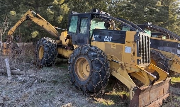 Forestales Maquinas Caterpillar 525C en venta Ref.: 1751995265737098 No. 2
