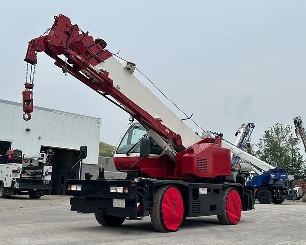 Gruas Tadano GR150