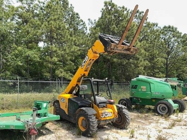 Manipulador Telescopico Jcb 505-22 de segunda mano a la venta Ref.: 1753814368625360 No. 3