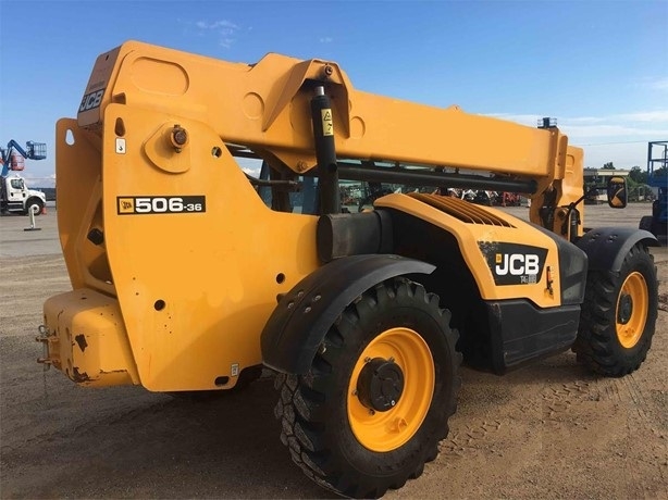 Manipulador Telescopico Jcb 506 de medio uso en venta Ref.: 1753815913588392 No. 2