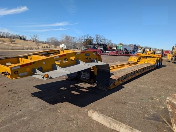 Cama Baja O Lowboys Aspen 60 TON en venta, usada Ref.: 1754084688026509 No. 4