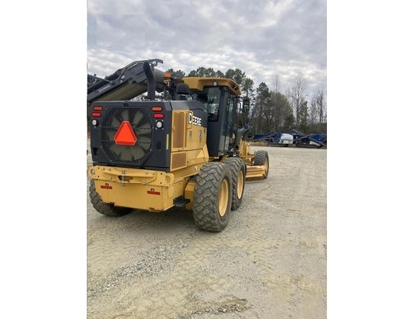 Motoconformadoras Deere 670G usada en buen estado Ref.: 1754763119373071 No. 3