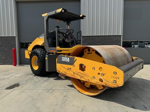 Compactadora Vibratoria Volvo SD115 de segunda mano en venta Ref.: 1756158561164205 No. 2