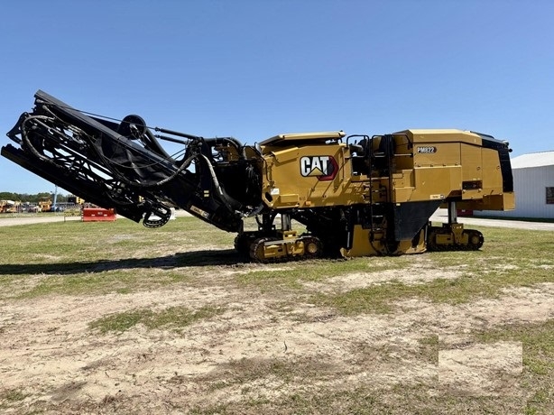 RECICLADORAS / CATERPILLAR / PM822 