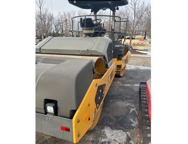 Compactadora Vibratoria Volvo DD120