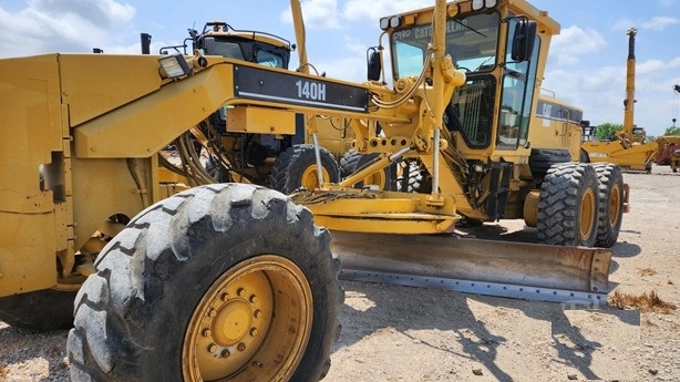 Motoconformadoras Caterpillar 140H usada a la venta Ref.: 1757534616367409 No. 2