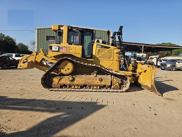 Tractores Sobre Orugas Caterpillar D6T usada a la venta Ref.: 1757536805801422 No. 2