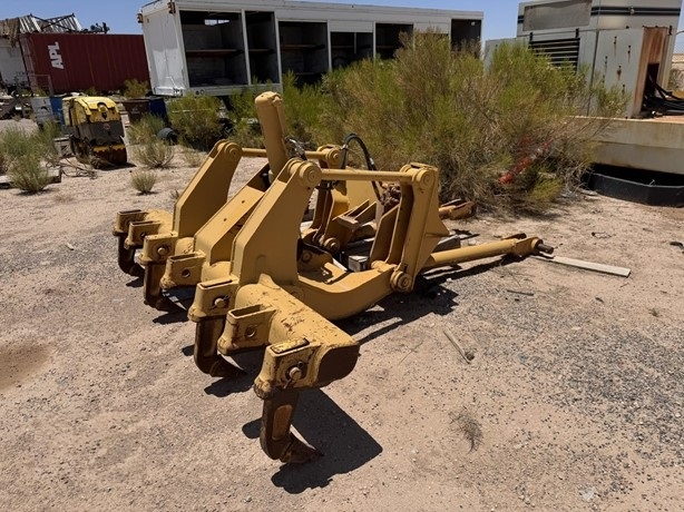 Motoconformadoras Caterpillar 14G de segunda mano en venta Ref.: 1759772039987778 No. 3