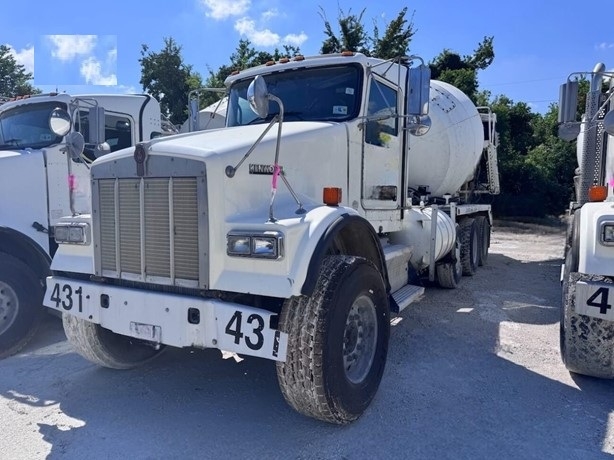 Mezcladoras De Concreto KENWORTH W900