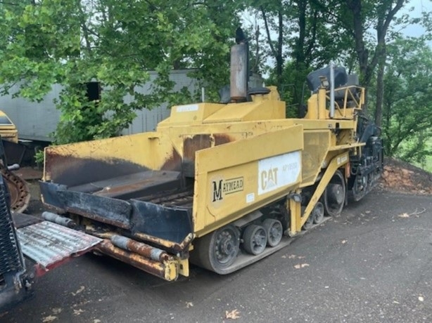 Pavers Caterpillar AP-1055D