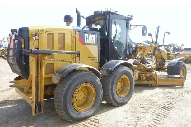 Motoconformadoras Caterpillar 12M usada a buen precio Ref.: 1762449042028866 No. 3
