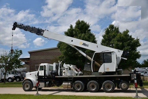 Cranes Altec AC40